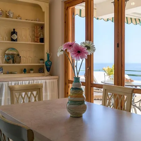 Сasa de vacaciones Sicilysun Holidays Emilia Letojanni